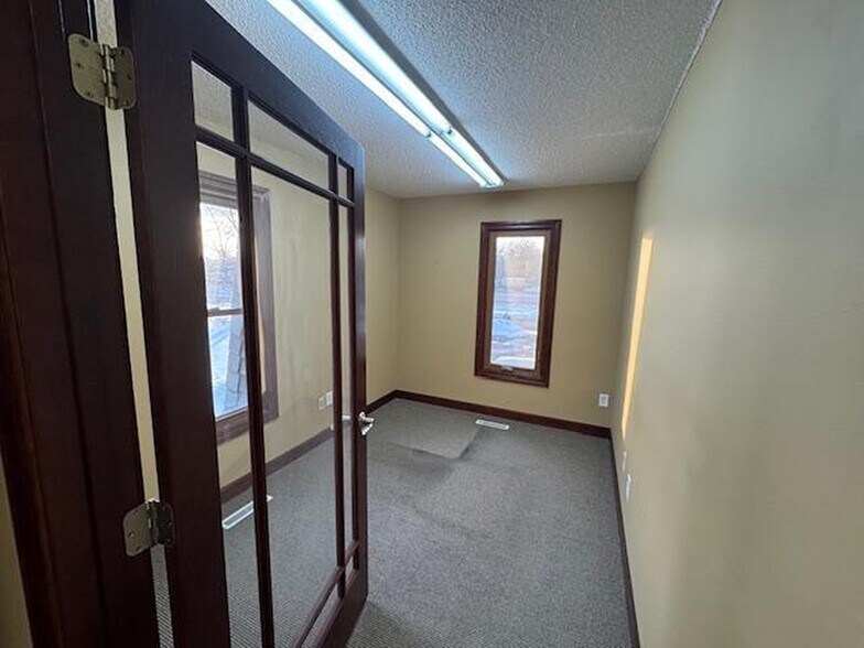 More Photos Of 8729 NE Central Ave, Blaine Office For Sale