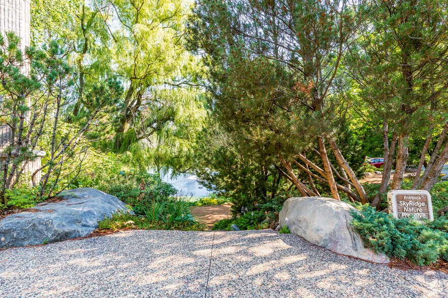 More Photos Of 5852-5870 Baker Rd, Minnetonka Unknown For Lease