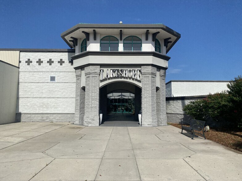 More Photos Of 901 US Highway 27 N, Sebring Unknown For Lease
