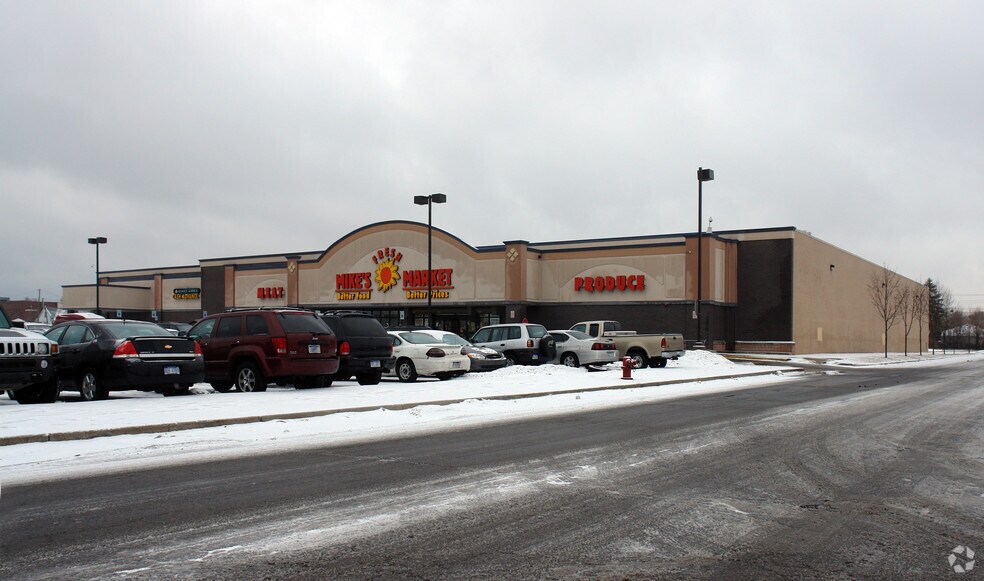 More Photos Of 14111-14489 7 Mile Rd, Detroit Unknown For Lease