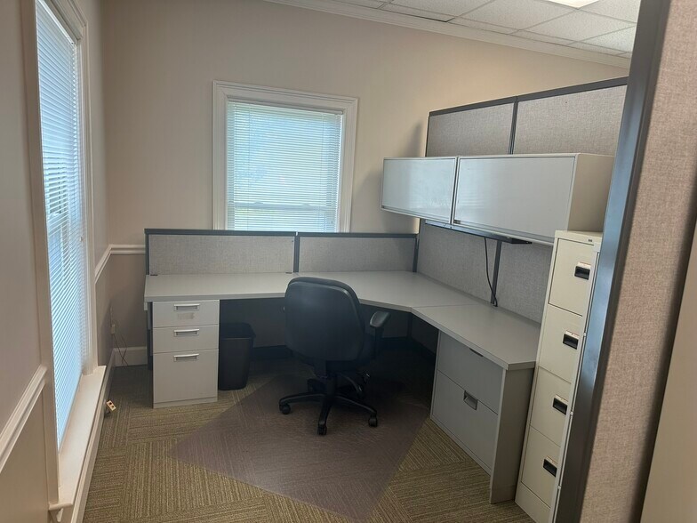 More Photos Of 2601 Commons Blvd, Augusta Office For Lease