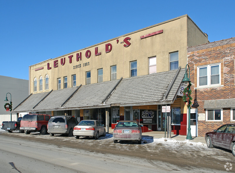 Primary Photo Of 107-113 W Main St, Kasson Storefront Retail Residential For Lease