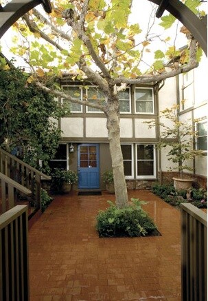 More Photos Of 1461 Glenneyre St, Laguna Beach Office Residential For Sale