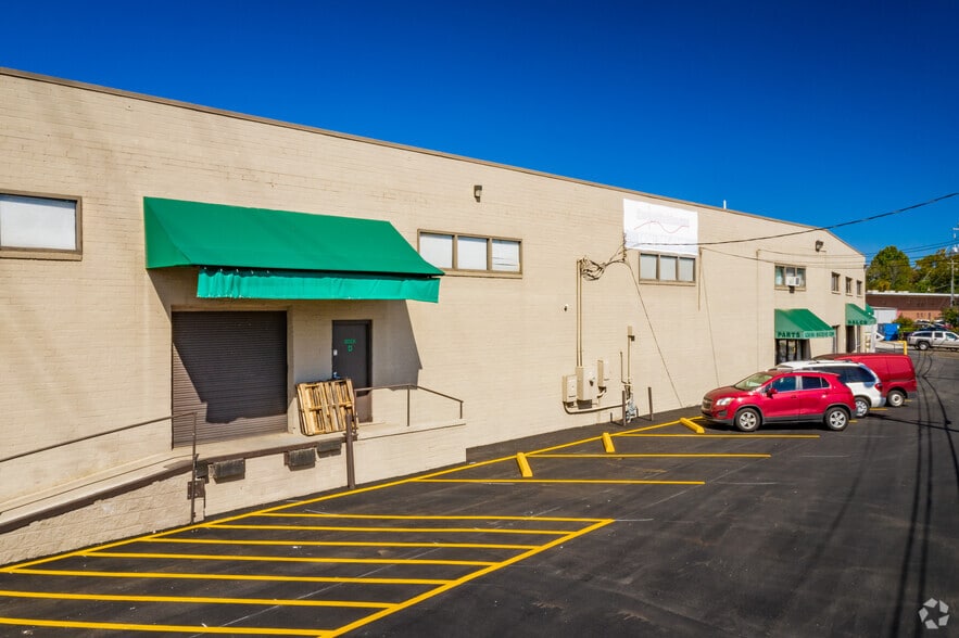 More Photos Of 228 Ottley Dr NE, Atlanta Warehouse For Sale