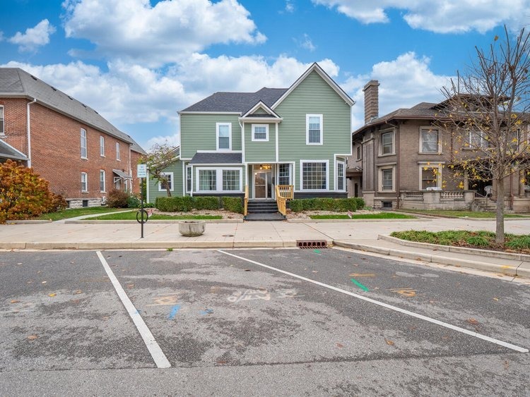 Primary Photo Of 39 W Washington St, Shelbyville Office For Sale