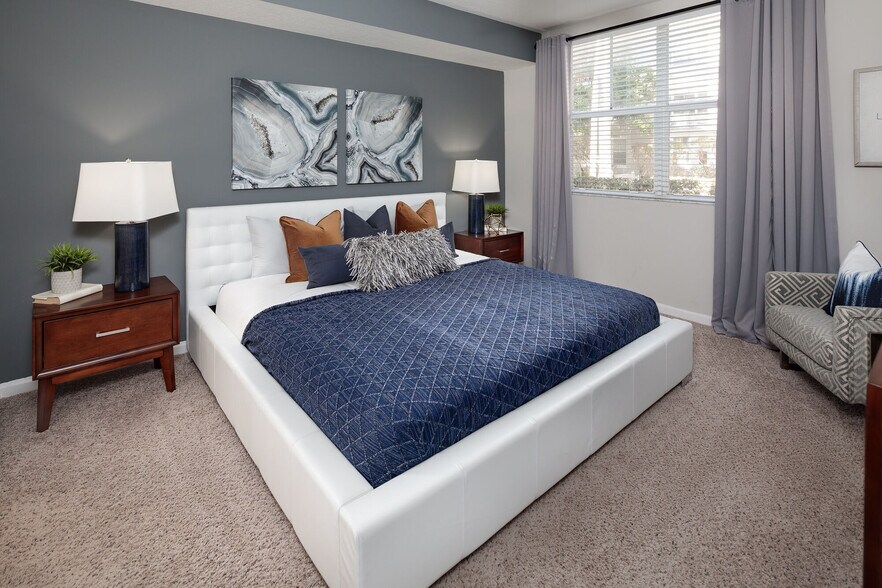 More Photos Of 3880 W Broward Blvd, Fort Lauderdale Apartments For Lease