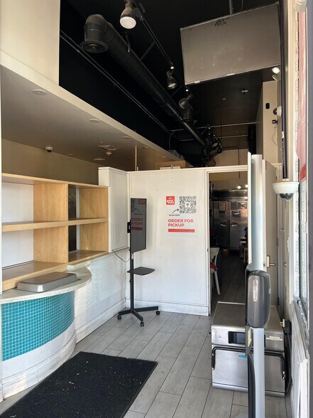 More Photos Of 1812 University Ave, Berkeley Apartments For Lease