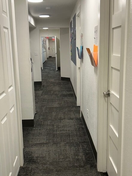 More Photos Of 18445 E Burnside St, Portland Office Residential For Sale