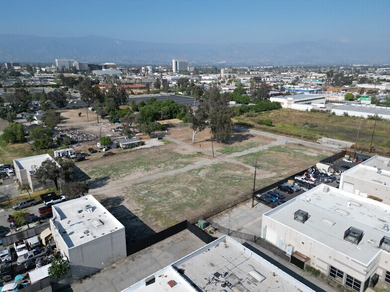 More Photos Of 451 S Berkeley Ave, San Bernardino Land For Sale