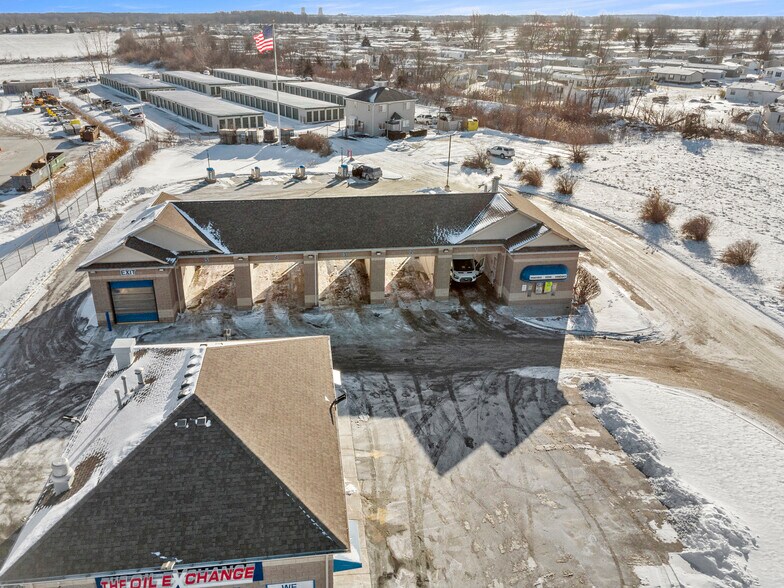 More Photos Of 8858 N Telegraph Rd, Newport Carwash For Sale