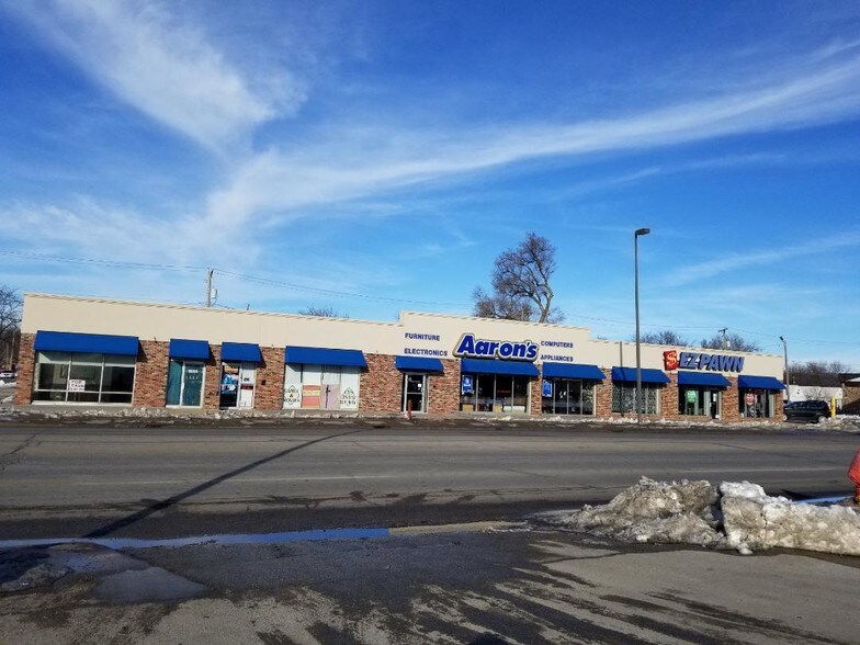 More Photos Of 1920 W Broadway, Council Bluffs General Retail For Lease