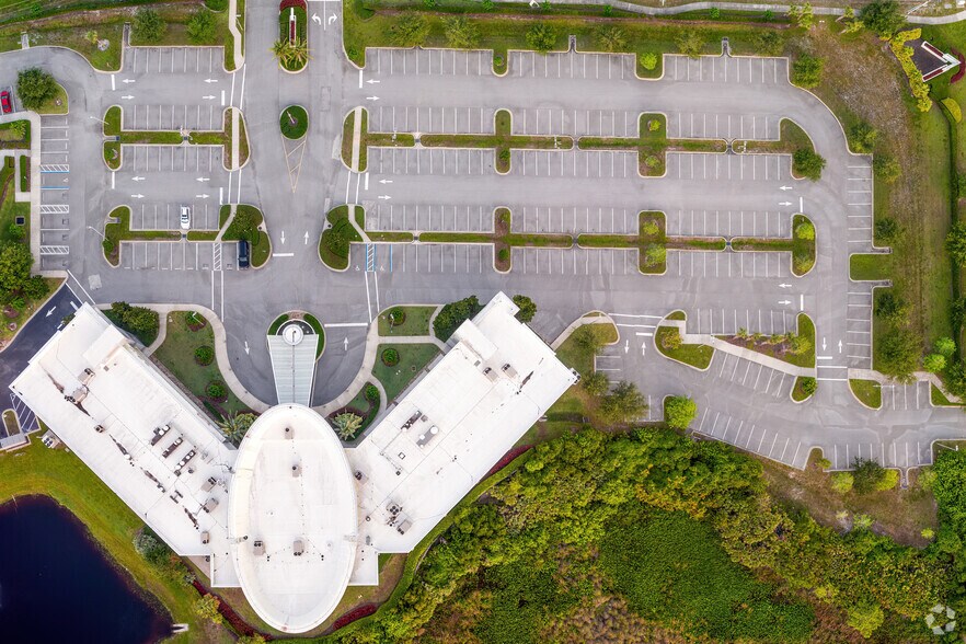 More Photos Of 1050 Satcom Ln, Melbourne Office For Sale