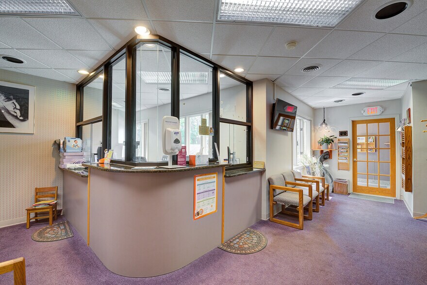 More Photos Of 1181 N Milford Rd, Milford Medical For Lease