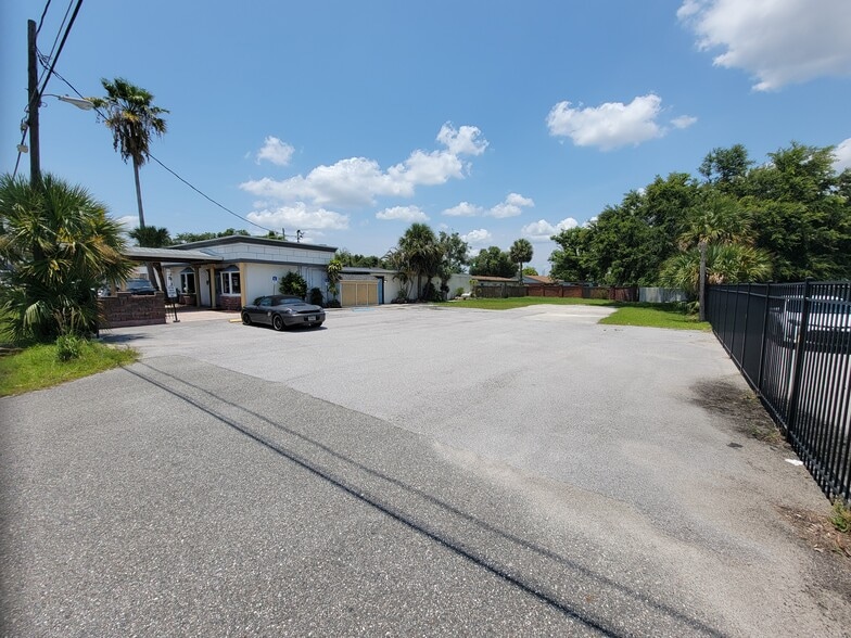 More Photos Of 8505 E Colonial Dr, Orlando Funeral Home For Sale