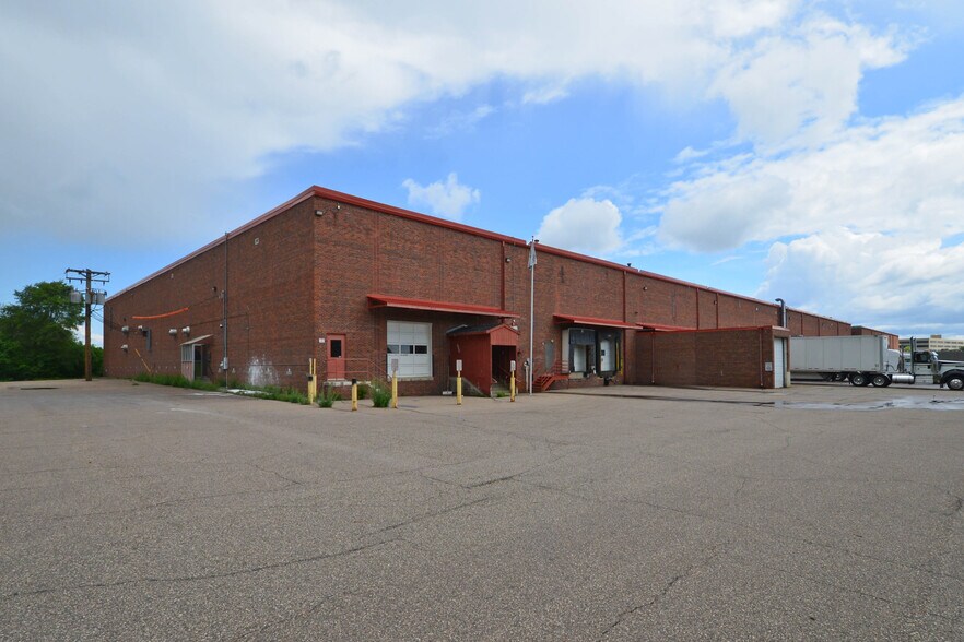 Primary Photo Of 5300 W 76th St, Edina Industrial For Sale