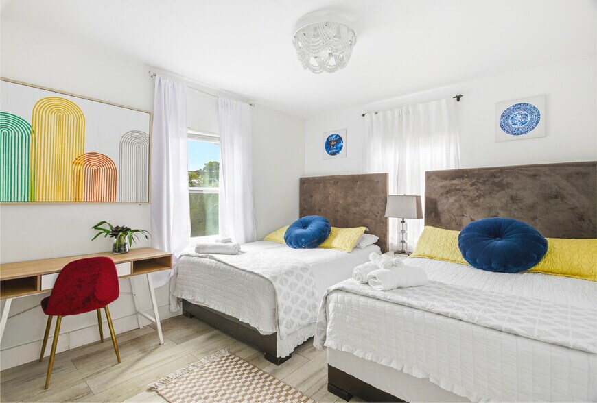 More Photos Of 8270-8280 NE 1st Pl, Miami Apartments For Lease