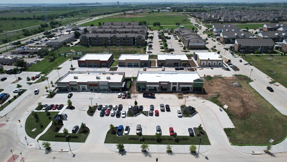 More Photos Of FM 156, Justin Unknown For Lease