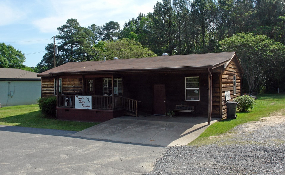 Primary Photo Of 1100 Reynolds St, Bryant Freestanding For Sale