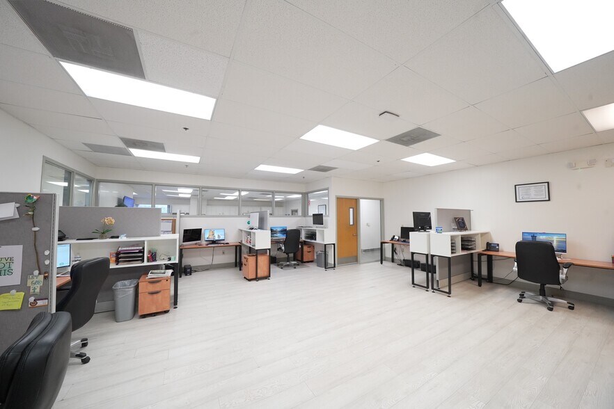 More Photos Of 1426 Skees Rd, West Palm Beach Unknown For Lease