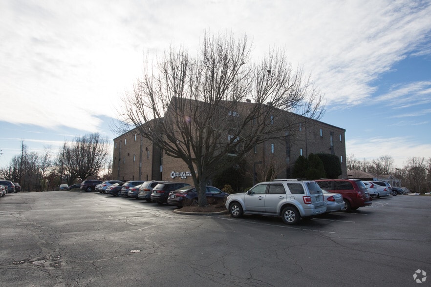 More Photos Of 6116 Rolling Rd, Springfield Medical For Sale