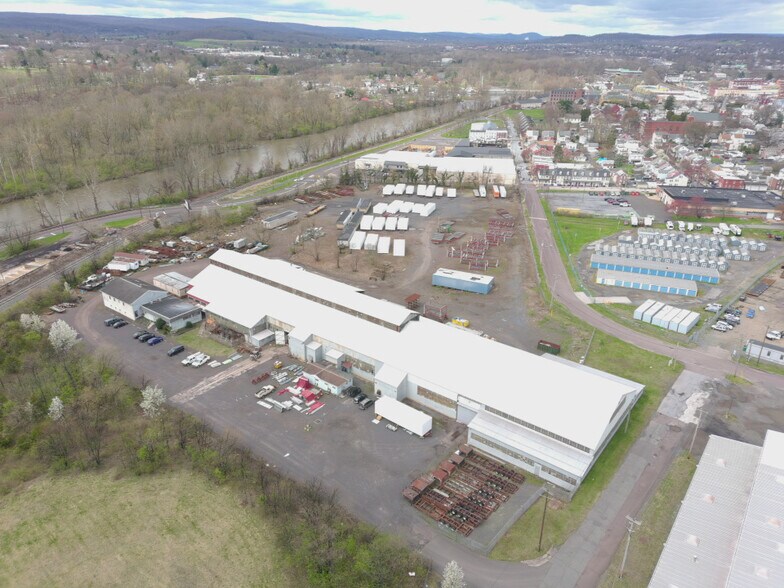 More Photos Of 210 S Washington St, Pottstown Manufacturing For Lease