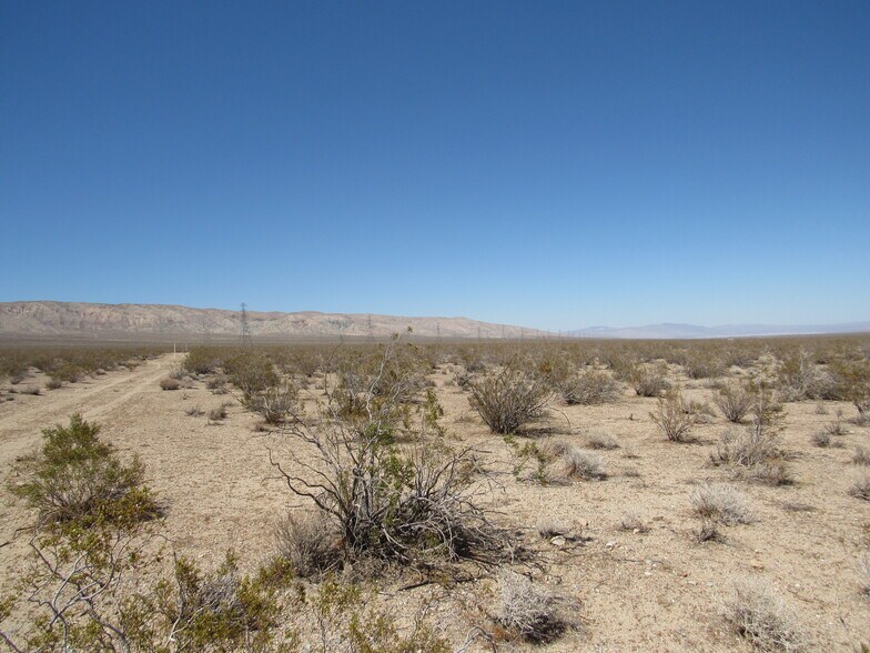More Photos Of 225-284-31-00-9, Mojave Land For Sale