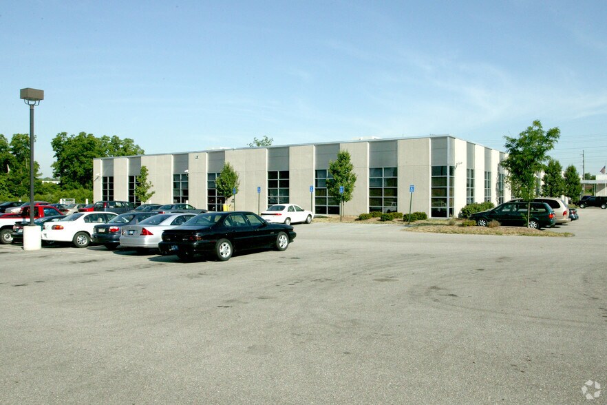 More Photos Of 3355 Walker Ave NW, Grand Rapids Office For Lease