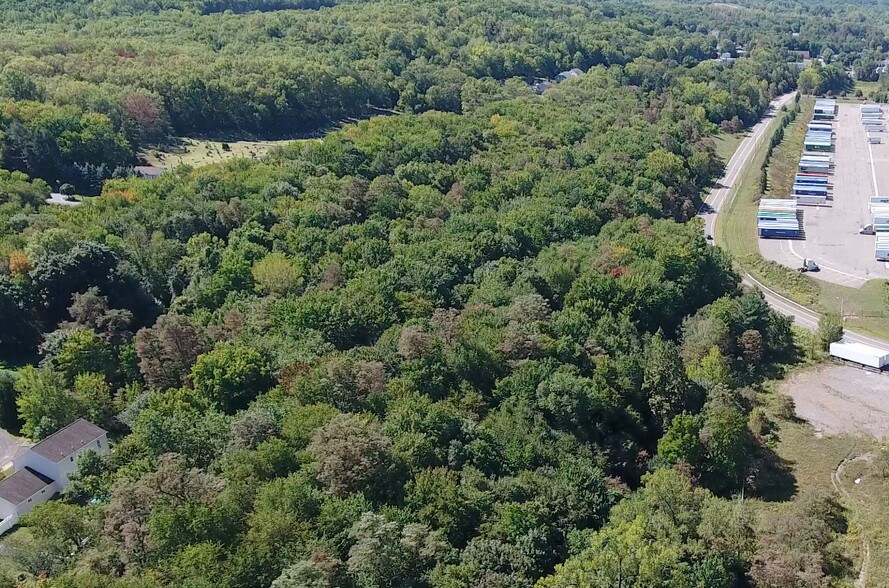 More Photos Of 1050 Hanover St, Wilkes Barre Industrial For Sale