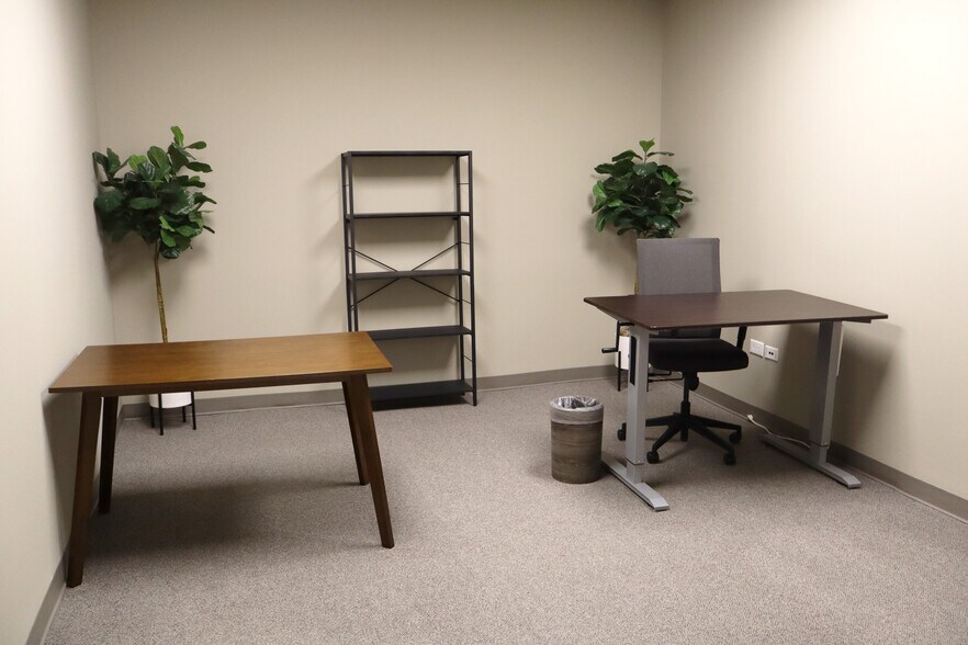 More Photos Of 206-210 W 4th St, Winston-Salem Storefront Retail Office For Lease