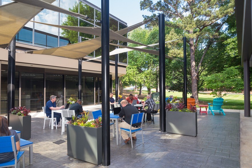 More Photos Of 6025 The Corners Pky, Peachtree Corners Office For Lease