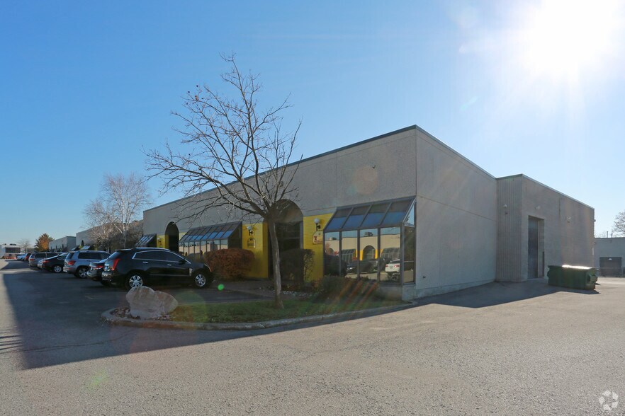 More Photos Of 110 W Beaver Creek Rd, Richmond Hill Light Distribution For Lease