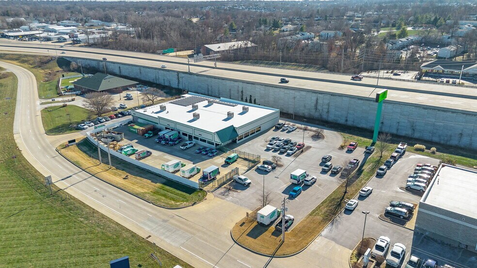 More Photos Of 4631 N Saint Peters Pky, Saint Peters Flex For Sale