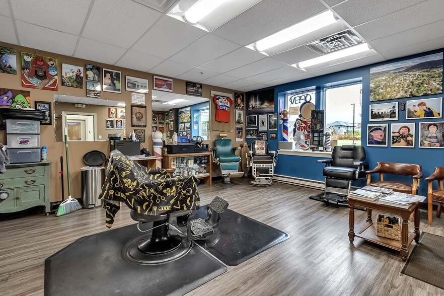 More Photos Of 2-85 Bristol Ln, Ellicottville General Retail For Lease