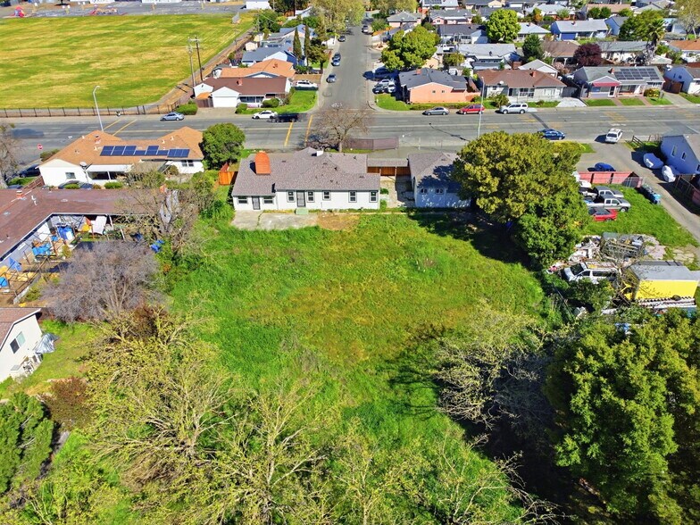 More Photos Of 2417 Springs Rd, Vallejo Daycare Center For Lease