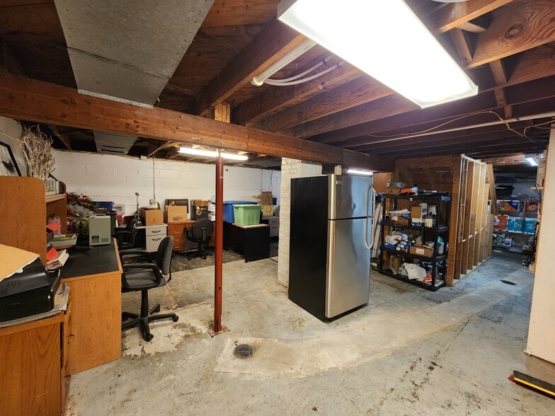 More Photos Of 3760 Union St, Lafayette Specialty For Sale