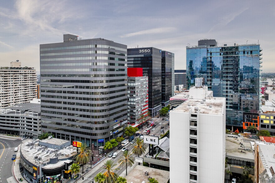 More Photos Of 3530 Wilshire Blvd, Los Angeles Office For Lease