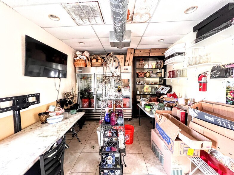 More Photos Of 7380 Wiles Rd, Coral Springs Freestanding For Sale