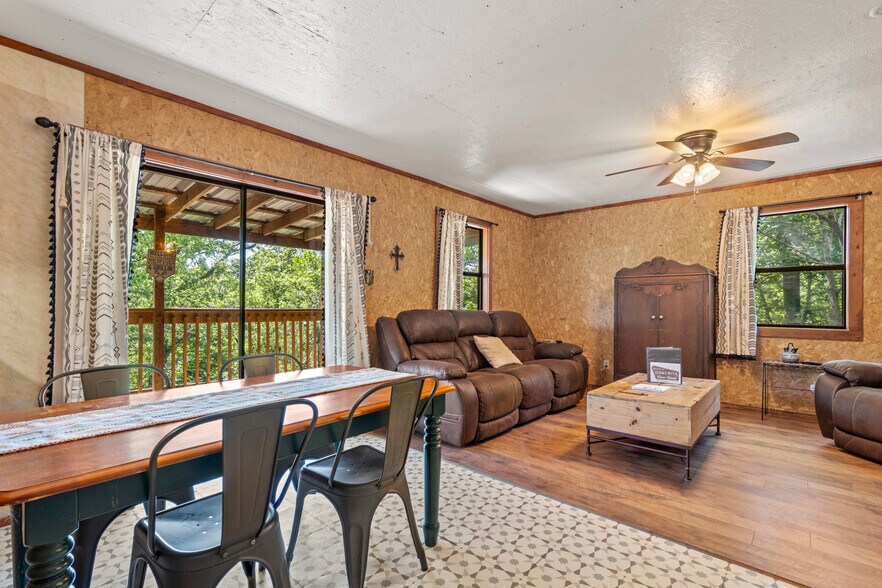 More Photos Of 122 Ouachita River Haven Rd, Pencil Bluff Hotel For Sale