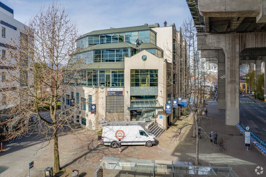 More Photos Of 1505 2nd Ave W, Vancouver Office For Lease