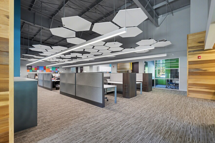 More Photos Of 241 Collins Industrial Blvd, Athens Light Distribution For Sale
