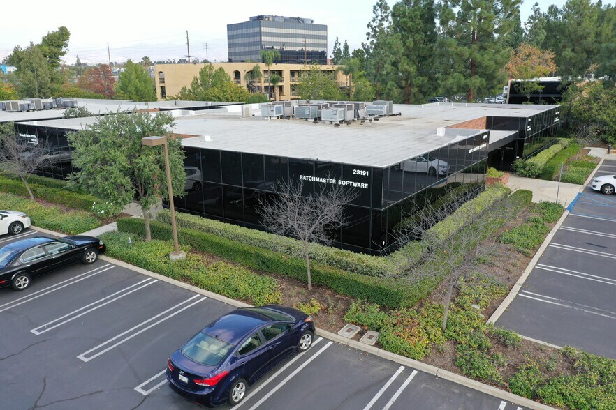 More Photos Of 23191-23193 La Cadena Dr, Laguna Hills Office For Lease