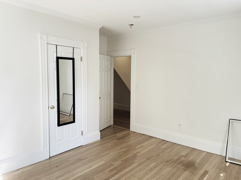 More Photos Of 8 White Ave, Chestnut Hill Multifamily For Sale