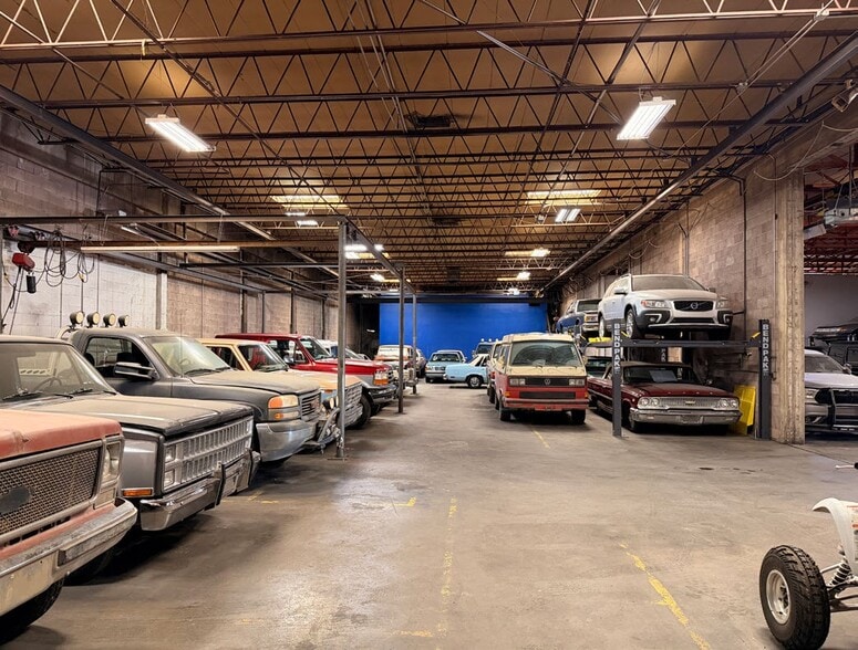 More Photos Of 1101 2nd St NW, Albuquerque Industrial For Sale