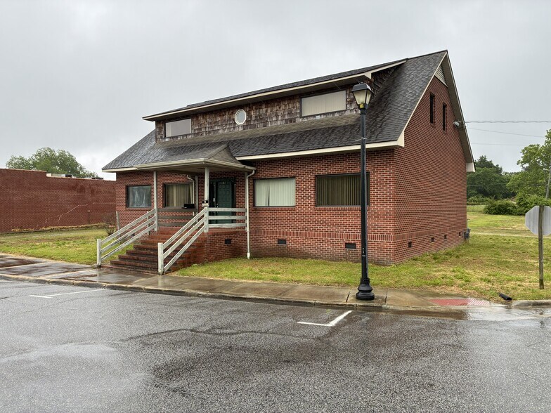 Primary Photo Of 212 W Water St, Plymouth Office Residential For Lease