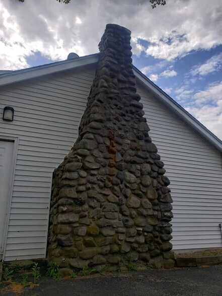 More Photos Of 87 Winthrop St, Rehoboth Storefront Retail Residential For Sale