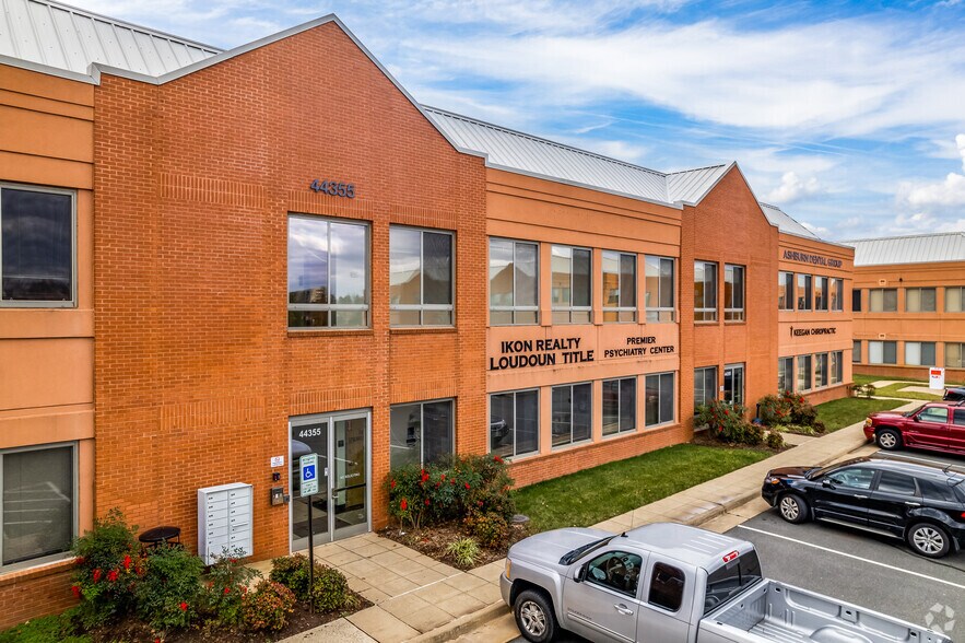 More Photos Of 44355 Premier Plaza, Ashburn Office For Lease