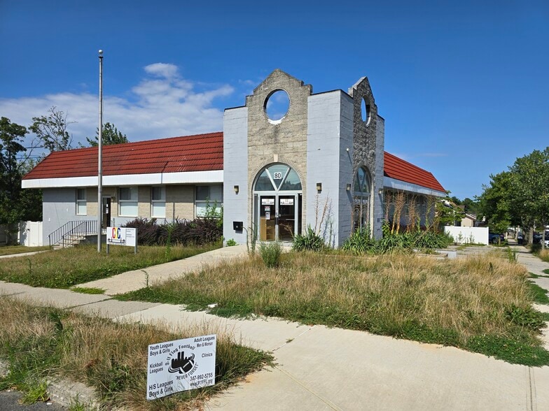 More Photos Of 80 Woodrow Rd, Staten Island Daycare Center For Sale