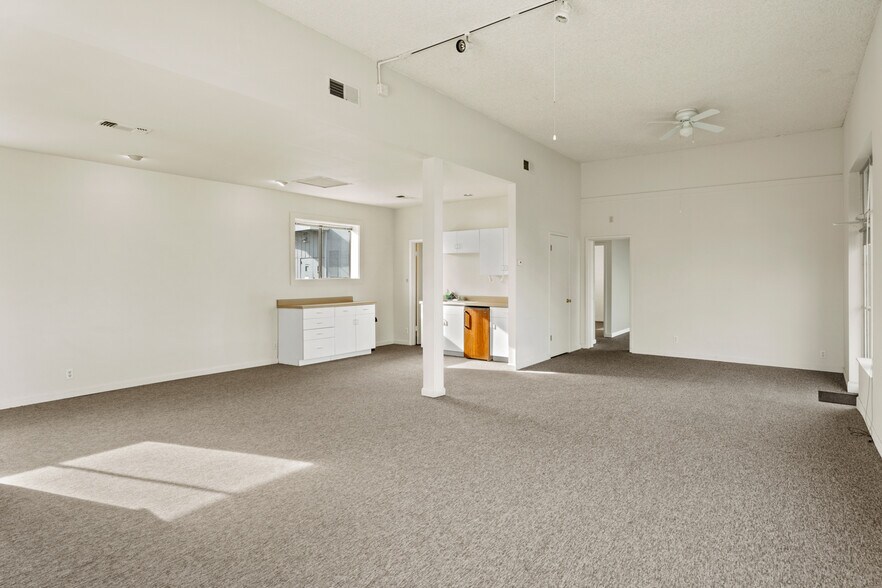 More Photos Of 185 E Church St, Ukiah Office For Sale