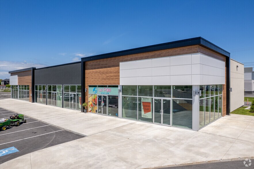 Primary Photo Of 400 rue Edmour-Daoust, Beauharnois Unknown For Lease