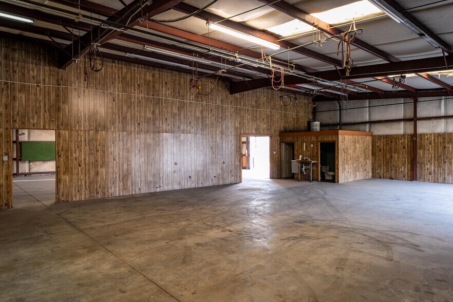 More Photos Of 1411 Piedmont Hwy, Piedmont Warehouse For Lease
